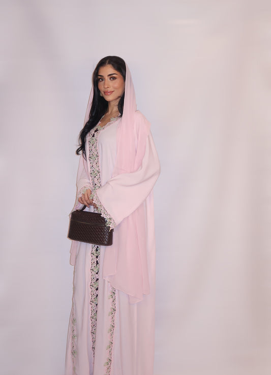 Sireen abaya, soft blush pink, detail 5