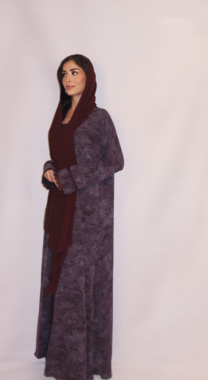 Al Anoud abaya, grey and burgundy, detail 8