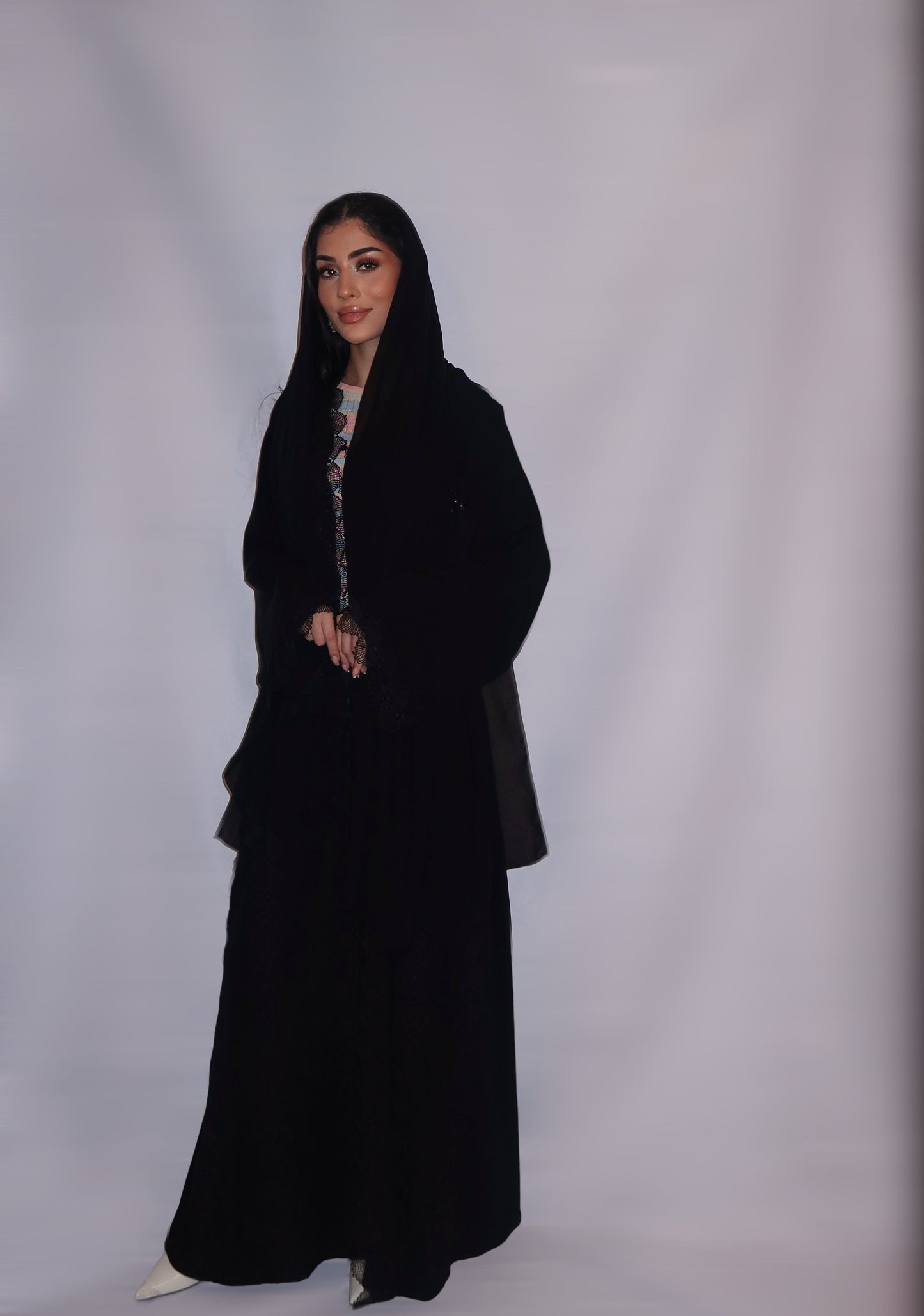 Alyazia abaya, classic black, detail 2