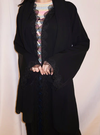 Alyazia abaya, classic black, detail 4