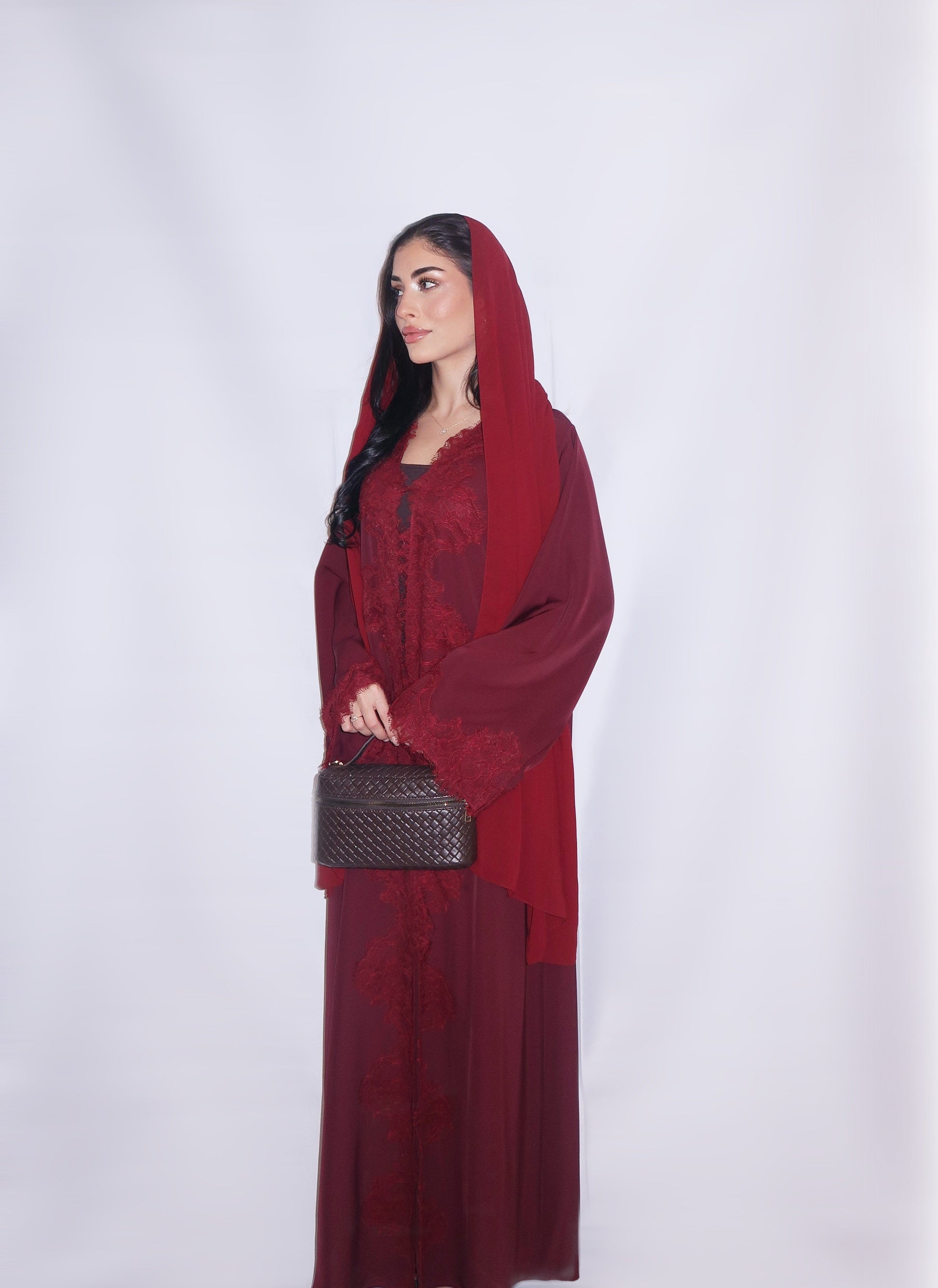 Anbar abaya, deep burgundy, detail 11