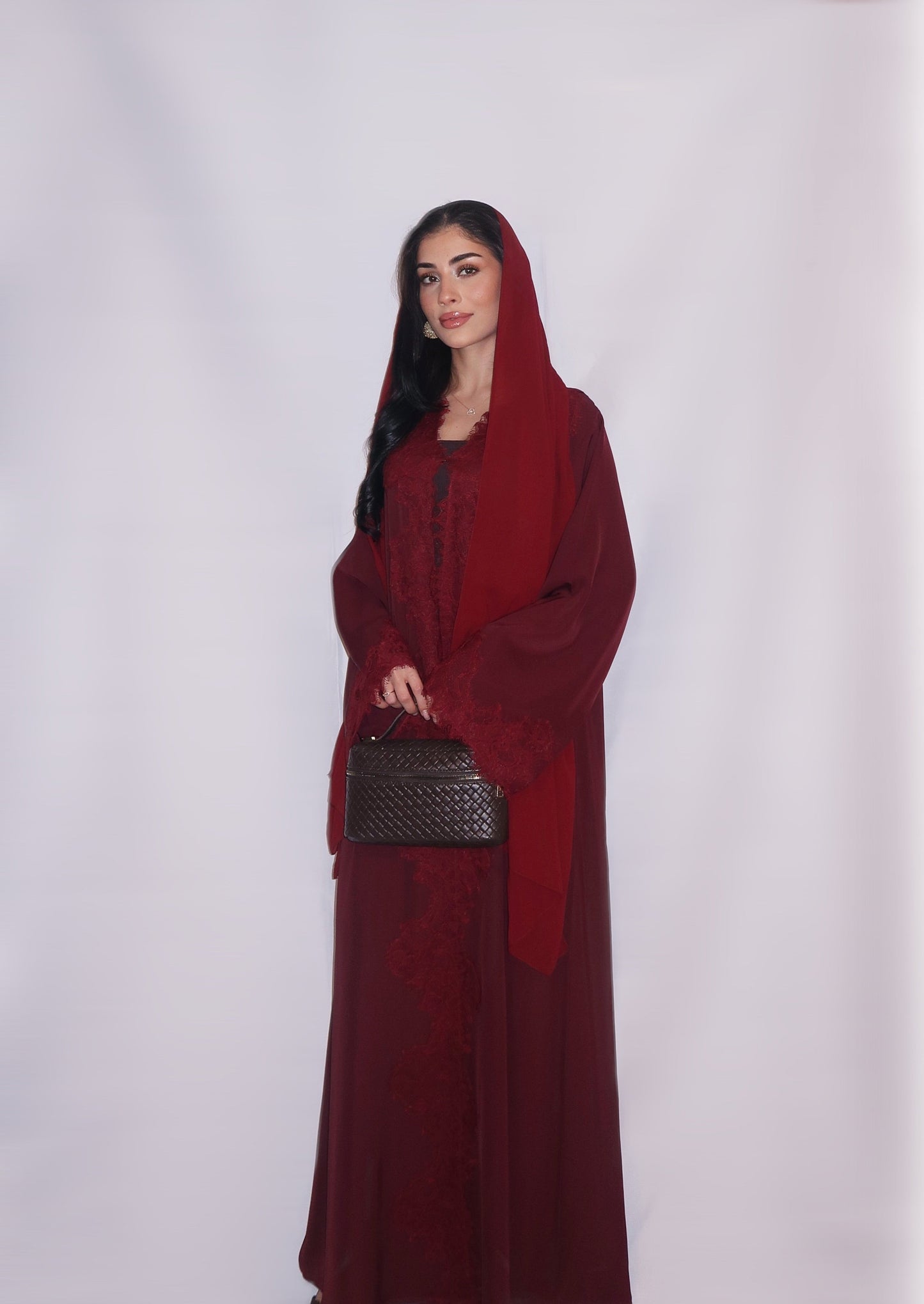 Anbar abaya, deep burgundy, detail 12