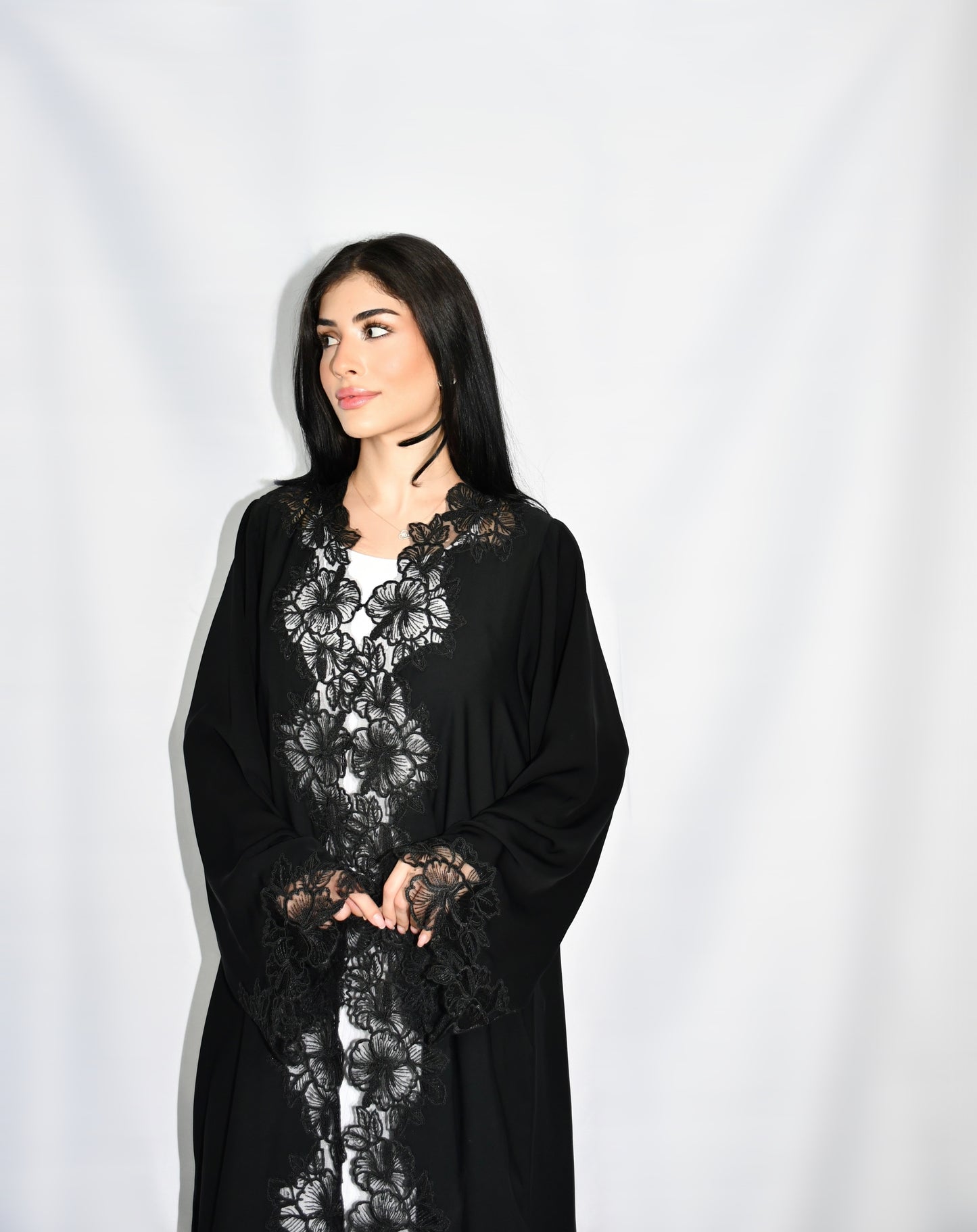 Dahlia abaya, black, detail 4