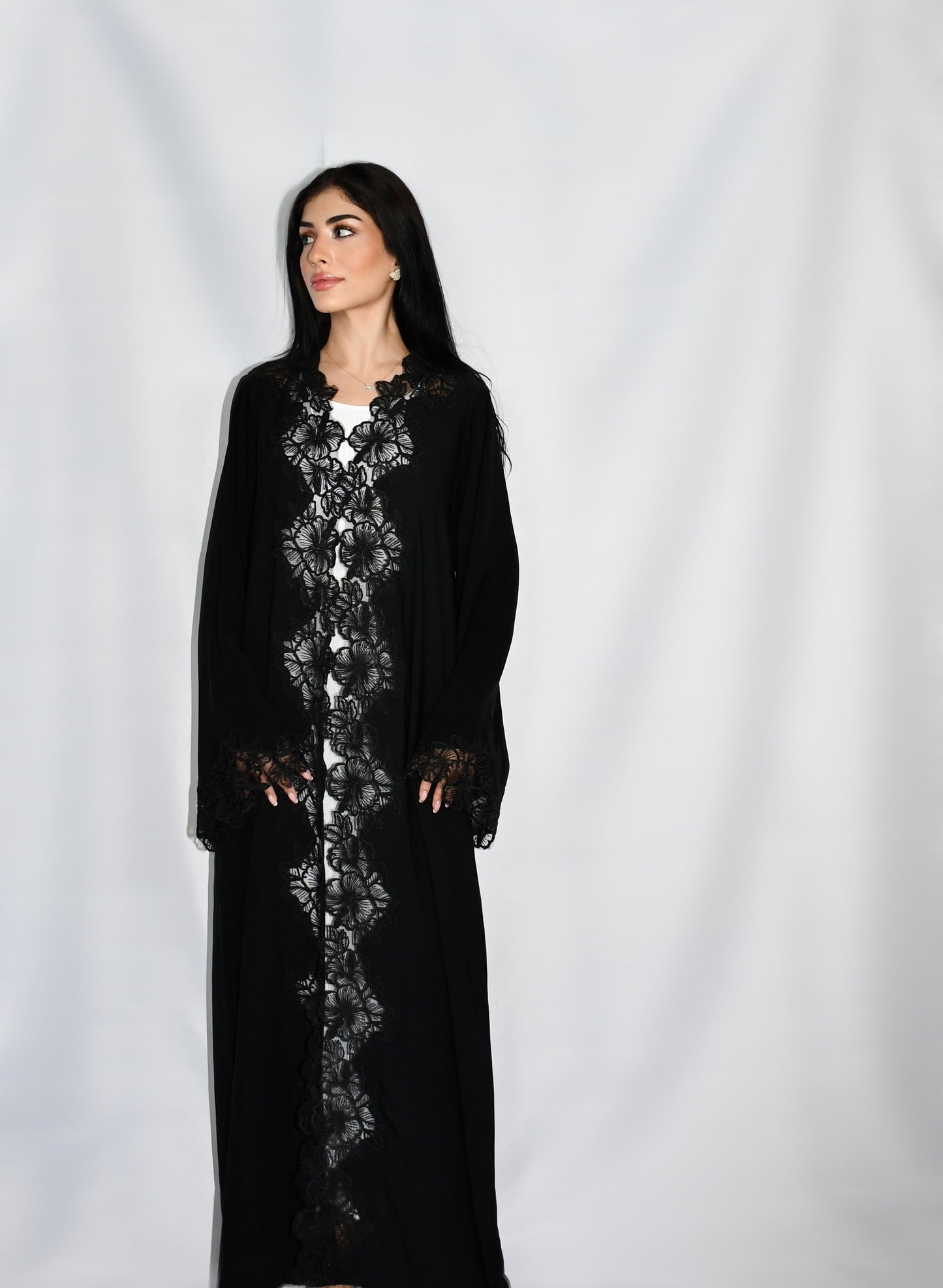 Dahlia abaya, black, detail 5