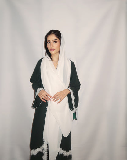 Roudha abaya, black and white, detail 8
