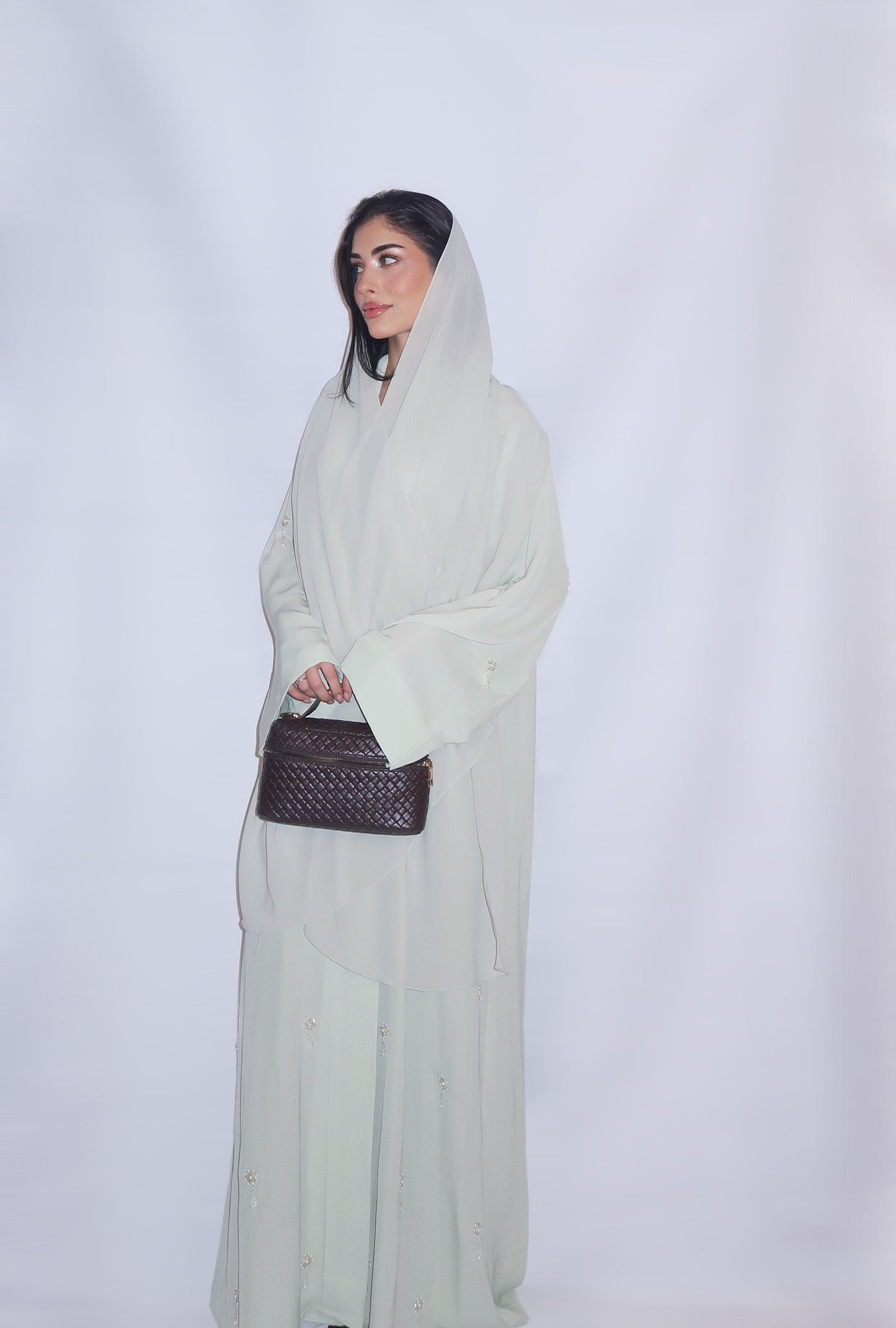 Haya abaya, soft mint green, detail 11
