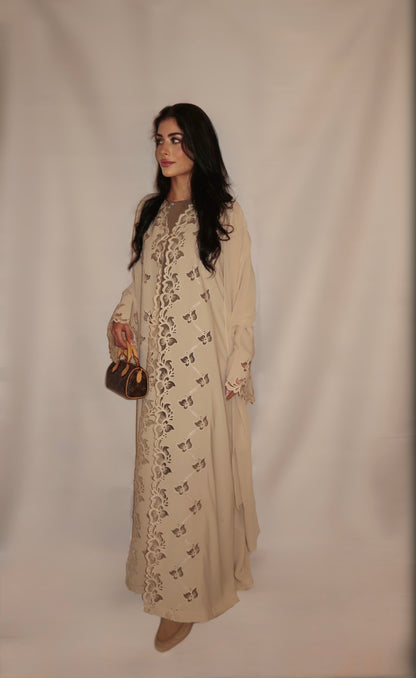 Lulwa abaya, ivory, detail 5