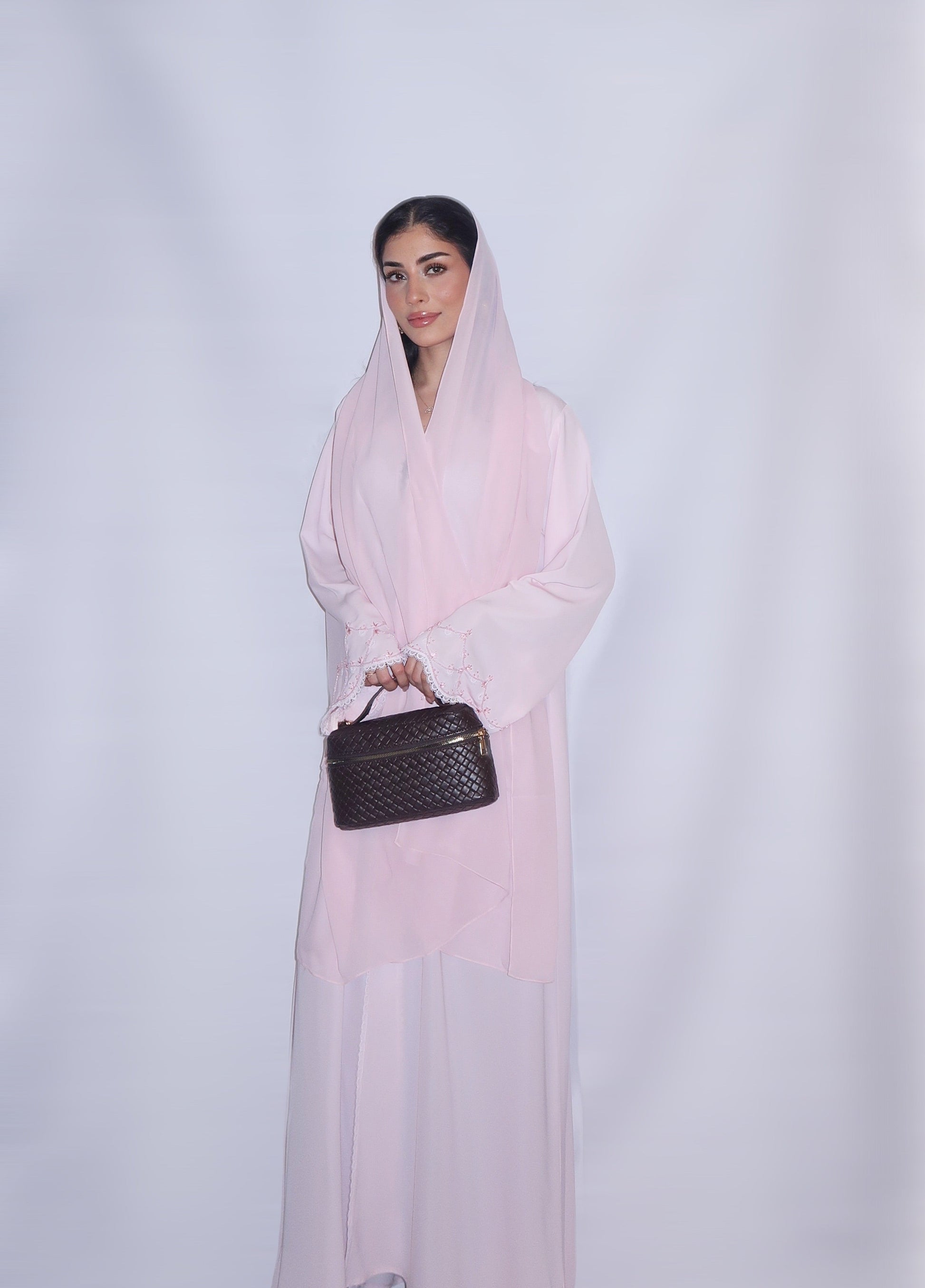 Mai abaya, soft blush pink, detail 8