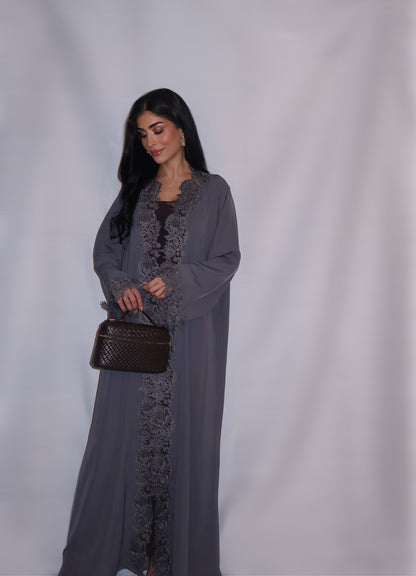 Manal abaya, soft dove grey, detail 9