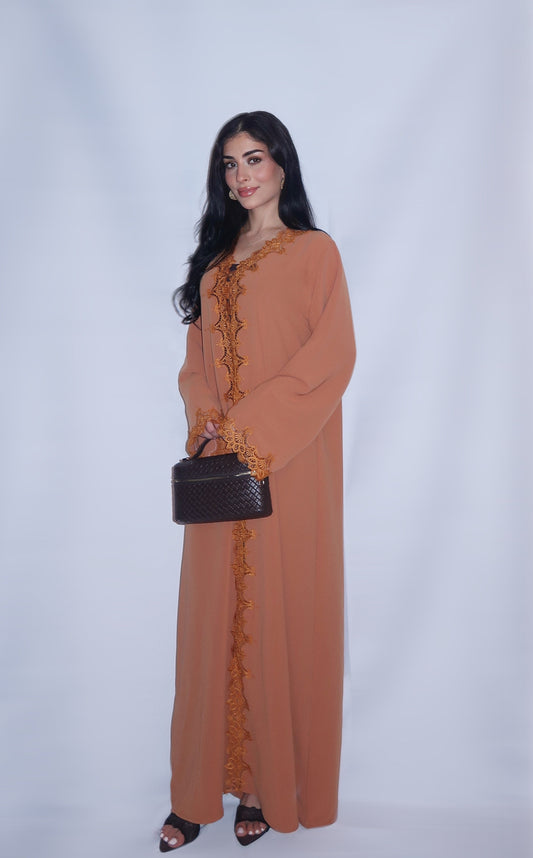 Qamar abaya, warm caramel, detail 4