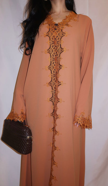 Qamar abaya, warm caramel, detail 8