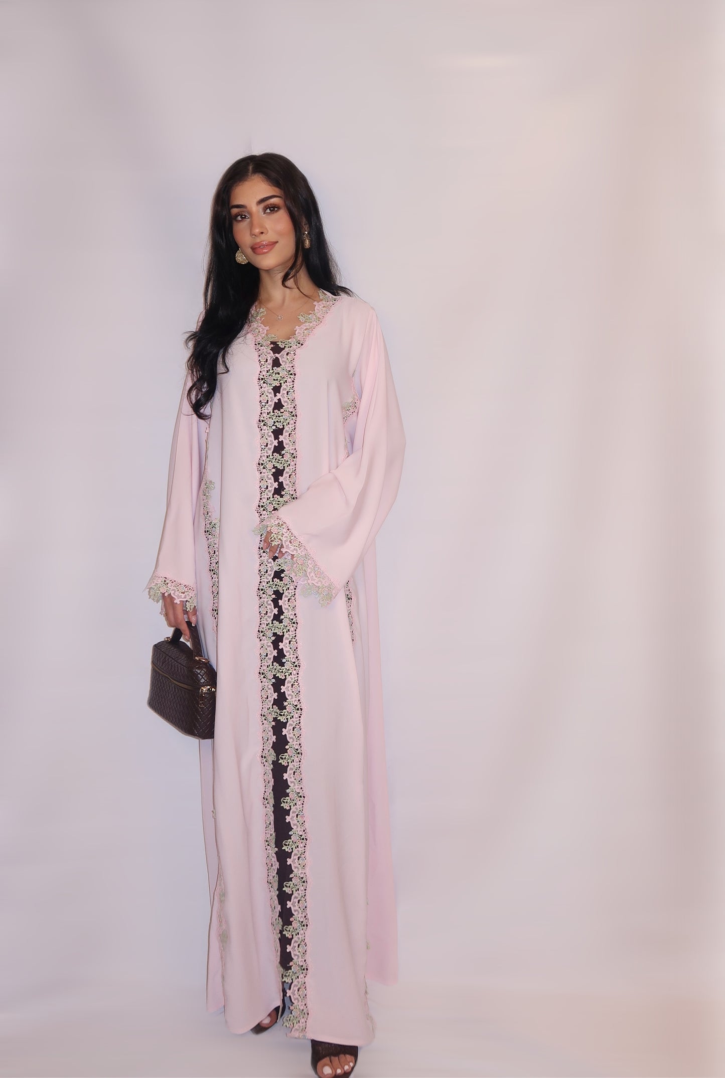 Sireen abaya, soft blush pink, detail 4