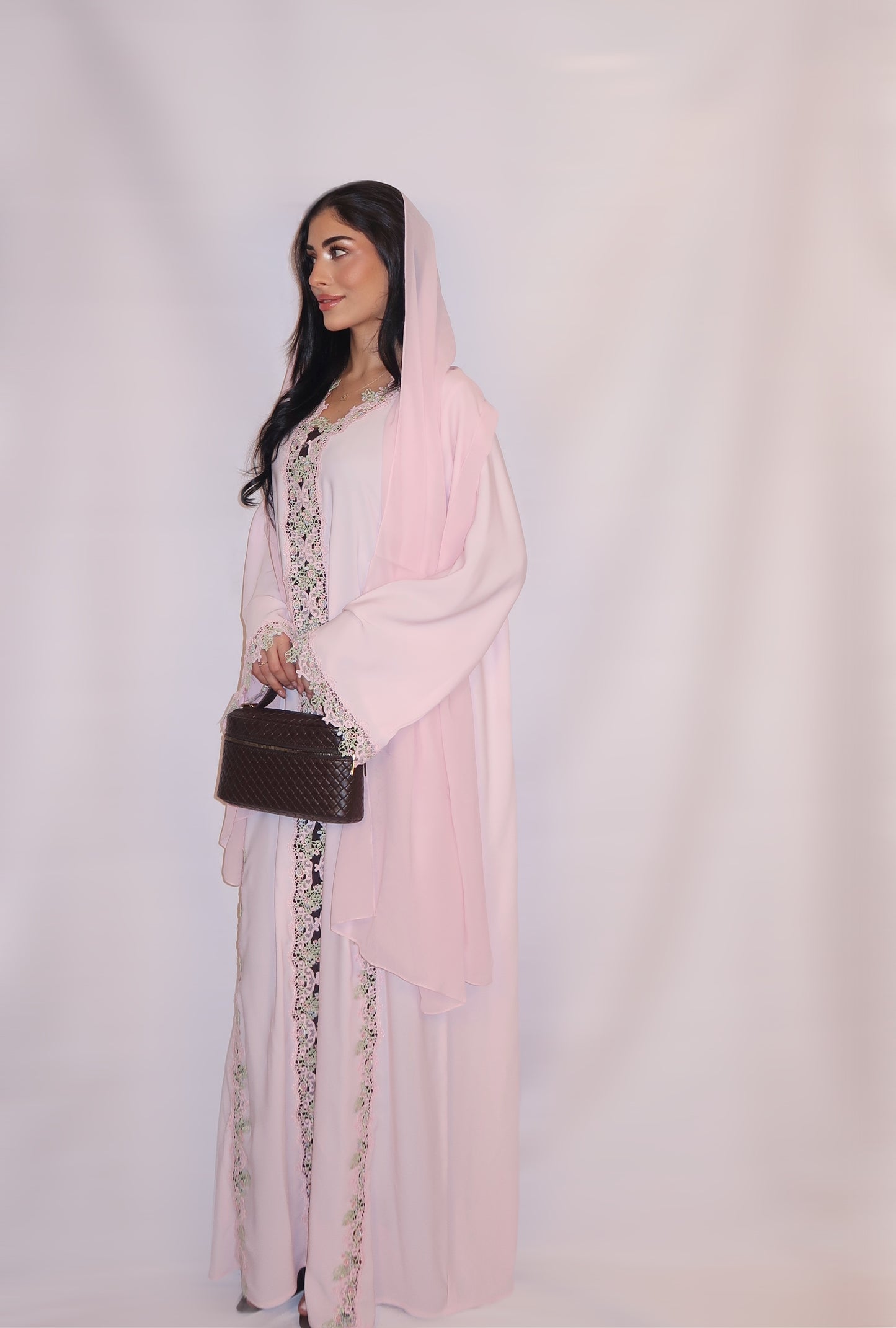 Sireen abaya, soft blush pink, detail 6