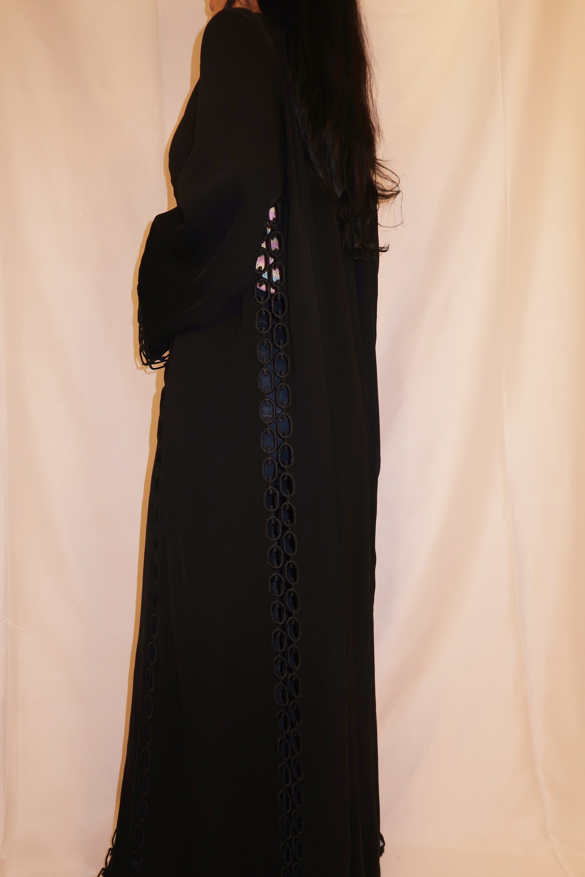 Tamara abaya, classic black, detail 7